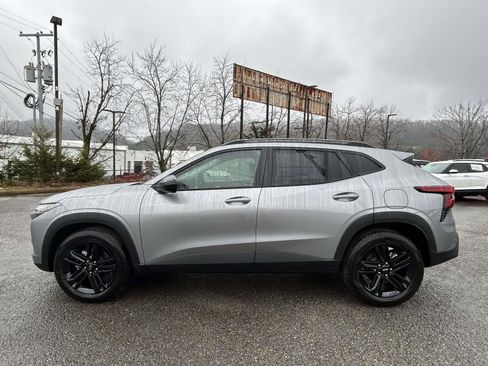 New 2026 Chevrolet Trax ACTIV w/ Sunroof Package image 6