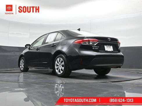 Used 2026 Toyota Corolla LE FWD image 43