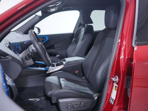 Used 2025 BMW X3 xDrive30i w/ M Sport Package image 7