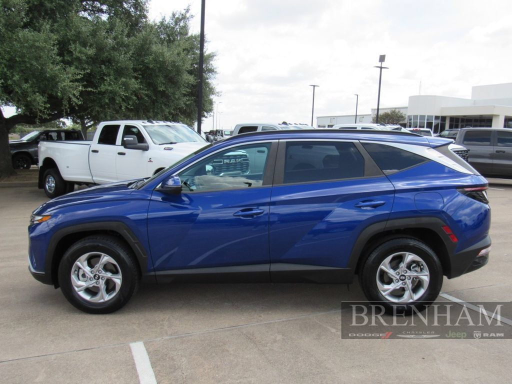 Used 2022 Hyundai Tucson SEL w/ Cargo Package AWD/4WD image 2