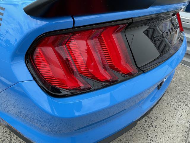 Used 2022 Ford Mustang GT Premium w/ GT Performance Package RWD image 8