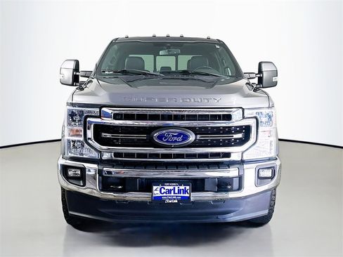 Used 2022 Ford F250 Lariat w/ Lariat Value Package image 2