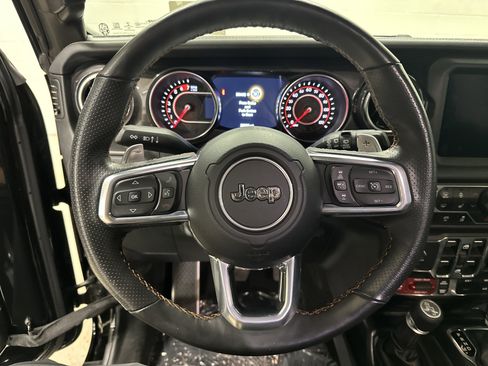 Used 2022 Jeep Wrangler Unlimited Rubicon w/ Xtreme Recon 35" Tire Package image 18