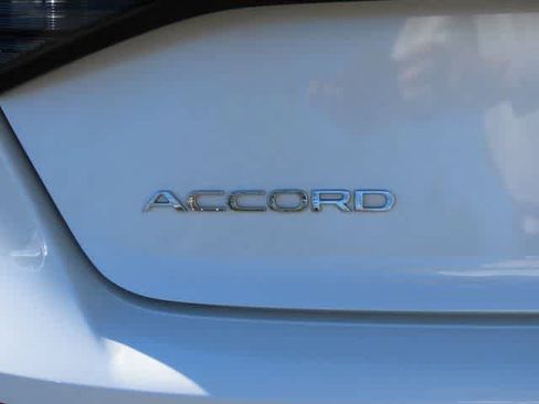 Certified 2023 Honda Accord LX image 7