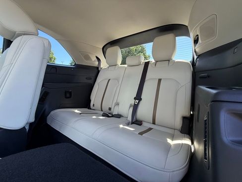 Certified 2024 MAZDA CX-90 Plug-In Hybrid w/ Premium Plus image 32