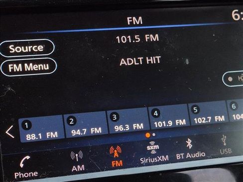 Used 2018 Nissan Rogue SL FWD image 13
