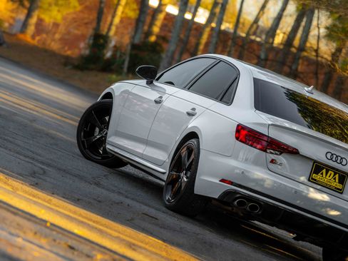 Used 2019 Audi S4 Premium Plus w/ Premium Plus Package image 25