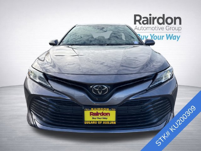 Used 2019 Toyota Camry LE FWD image 2