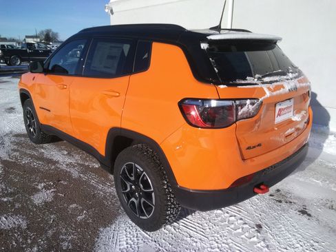 New 2026 Jeep Compass Trailhawk AWD/4WD image 7