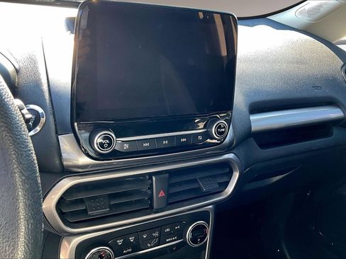 Used 2021 Ford EcoSport SE image 7