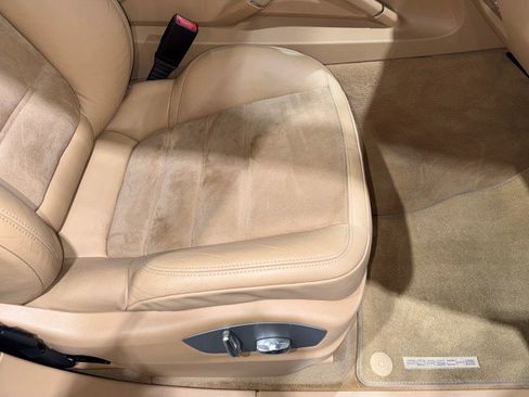 Used 2013 Porsche Cayenne GTS image 68