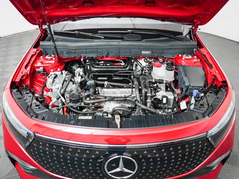 Certified 2024 Mercedes-Benz EQB 250+ image 3
