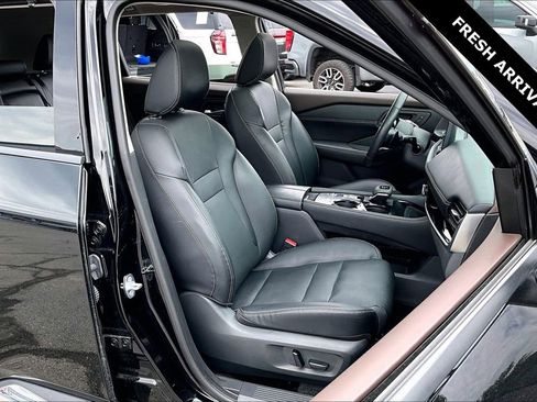Used 2022 Nissan Rogue SL w/ SL Premium Package FWD image 28