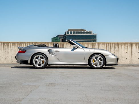 Used 2004 Porsche 911 Turbo AWD/4WD image 7