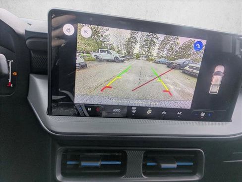 New 2026 Ford Maverick Lobo image 14