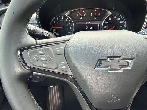 Used 2023 Chevrolet Equinox Premier FWD image 15