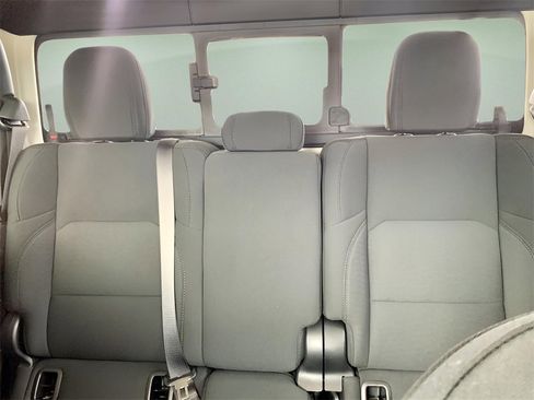 Used 2021 Jeep Gladiator Sport image 40