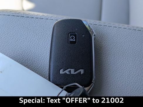 Used 2023 Kia Sportage EX image 36