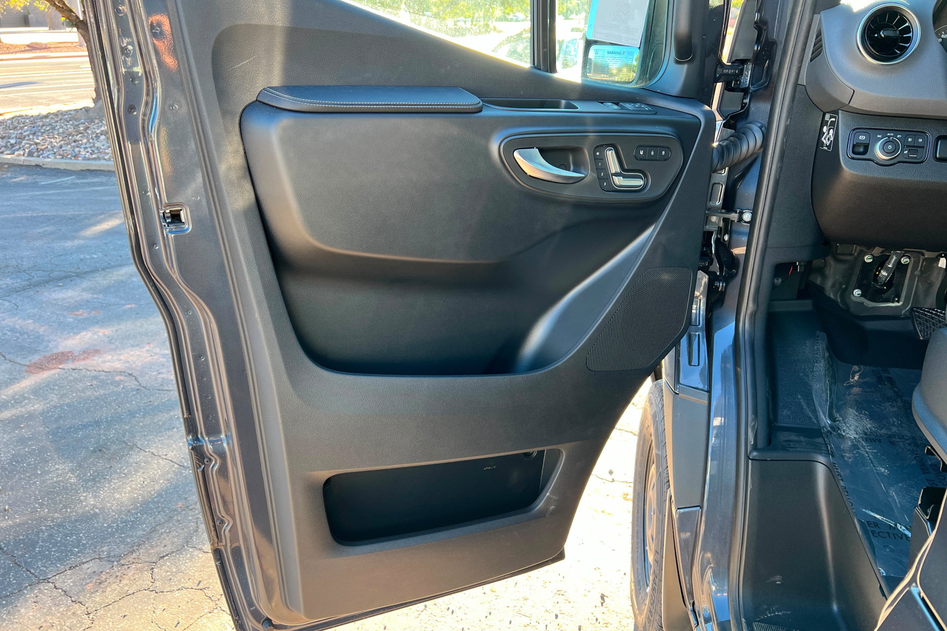 New 2026 Mercedes-Benz Sprinter 2500 image 9