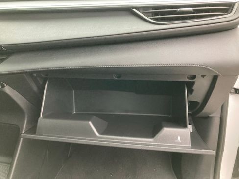 Used 2025 Buick Enclave Preferred image 30