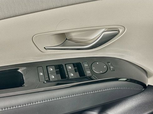 New 2026 Hyundai Tucson Limited FWD image 20