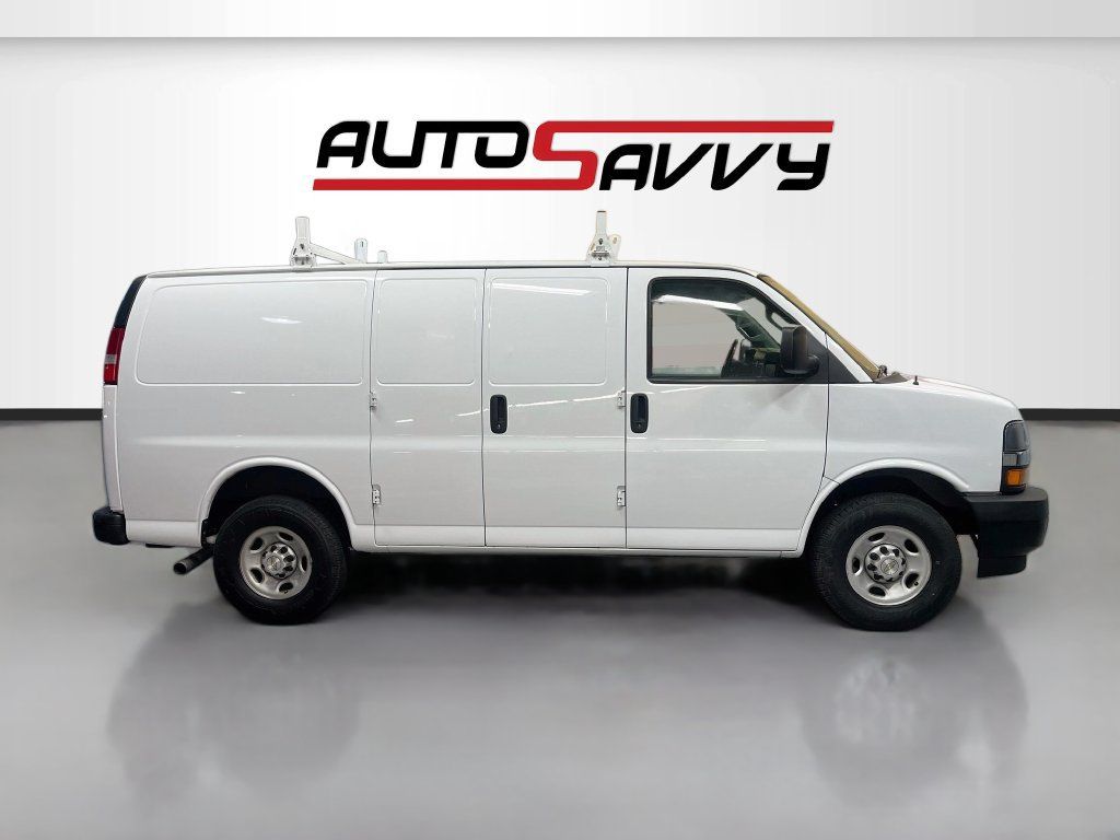 Used 2023 Chevrolet Express 2500 w/ Driver Convenience Package RWD image 8