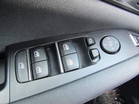 Used 2020 BMW X5 xDrive40i w/ Convenience Package image 42