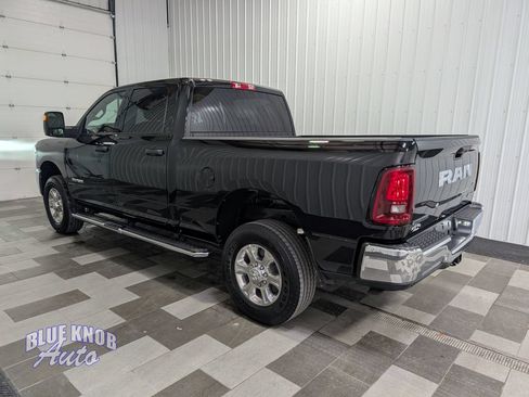 Used 2026 RAM 2500 Big Horn AWD/4WD image 2