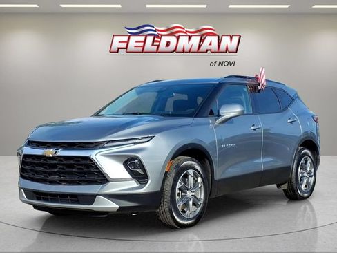 Used 2024 Chevrolet Blazer LT w/ Convenience Package FWD image 1