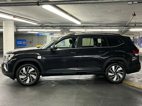 New 2026 Volkswagen Atlas SE image 35