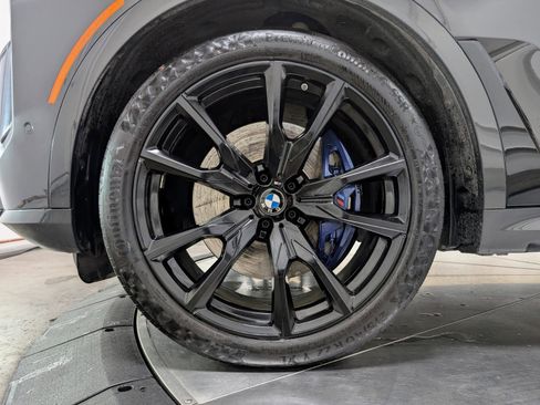 Used 2023 BMW X7 xDrive40i w/ Executive Package image 12