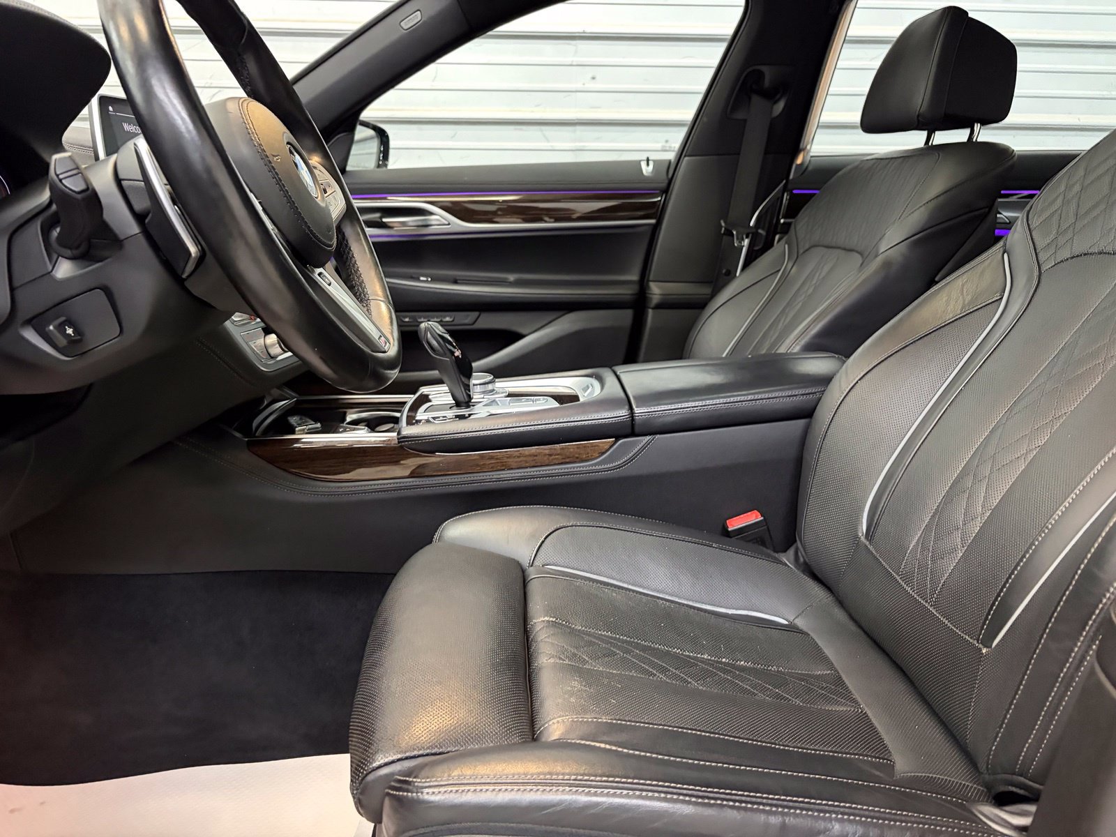 Used 2022 BMW 740i xDrive w/ M Sport Package AWD/4WD image 15