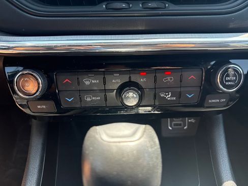 Used 2022 Jeep Compass High Altitude image 29