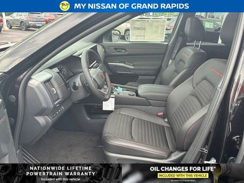 New 2026 Nissan Pathfinder Rock Creek w/ Rock Creek Premium Package AWD/4WD image 15