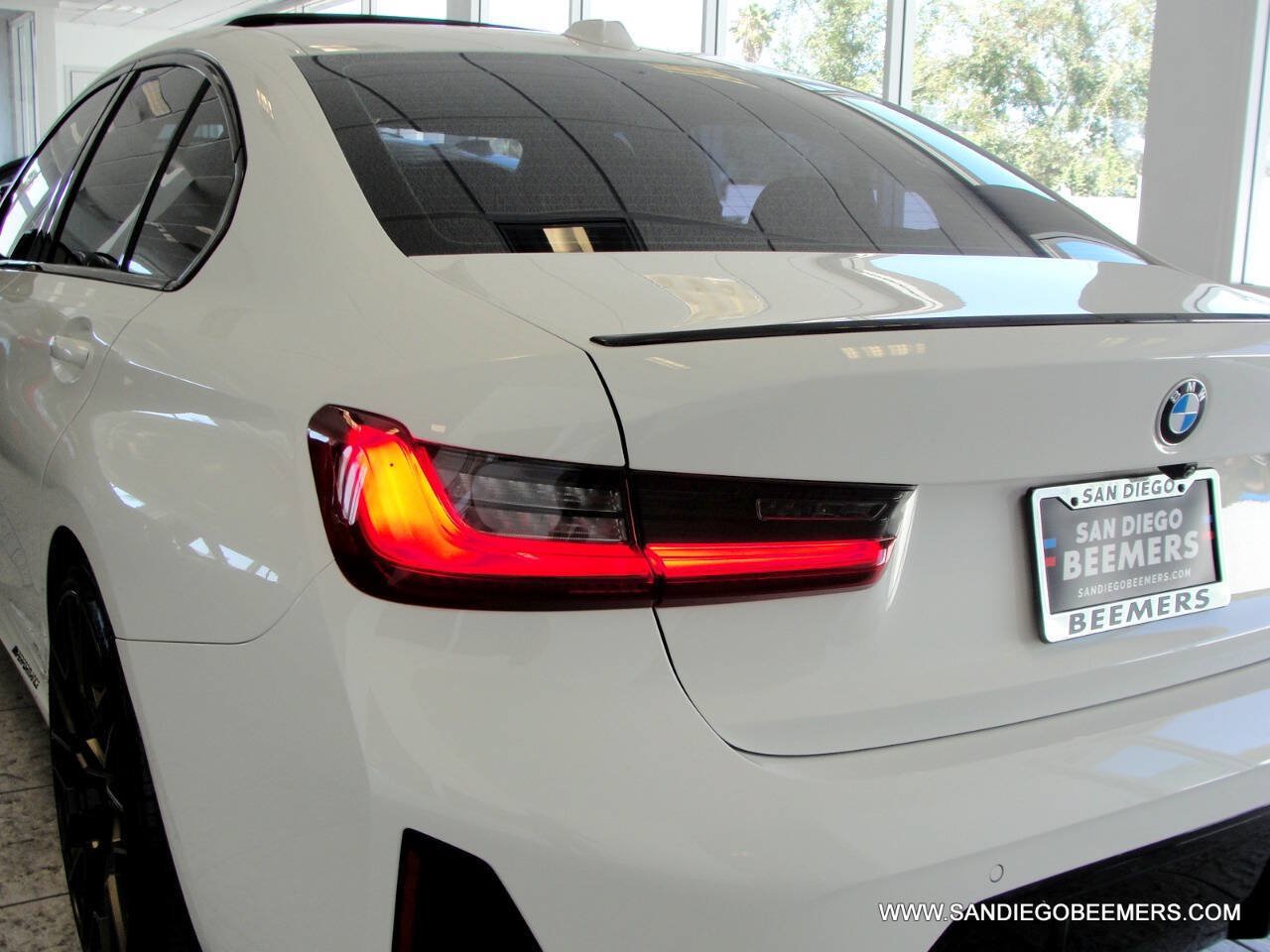 Used 2023 BMW 330i Sedan w/ M Sport Package RWD image 70