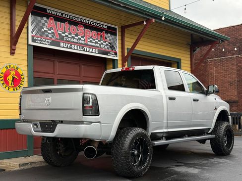 Used 2014 RAM 3500 Tradesman w/ Chrome Appearance Group AWD/4WD image 5