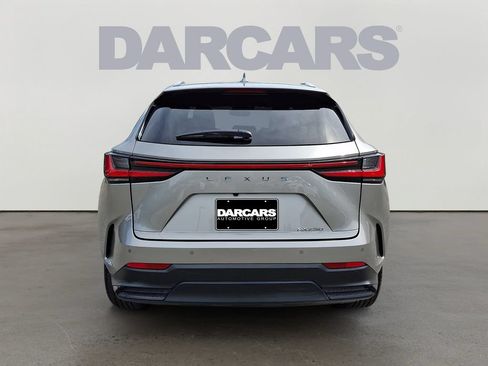 Used 2024 Lexus NX 250 FWD image 5