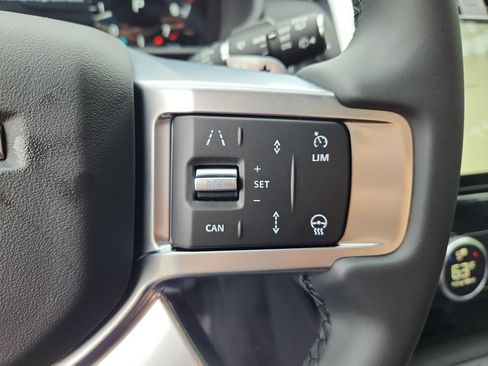 New 2026 Land Rover Discovery S AWD/4WD image 20