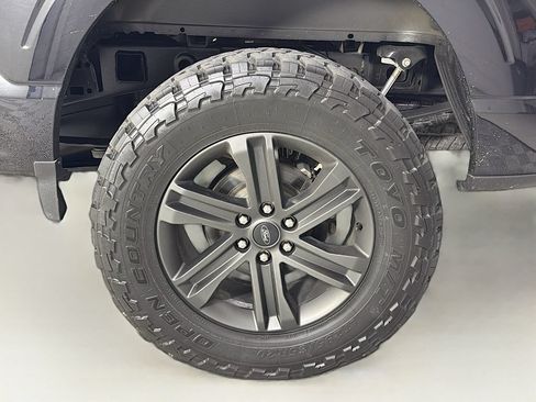 Used 2021 Ford F150 Lariat w/ Equipment Group 502A High AWD/4WD image 37
