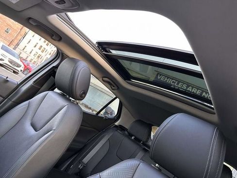 Used 2023 Buick Encore GX Essence w/ Experience Buick Package image 18