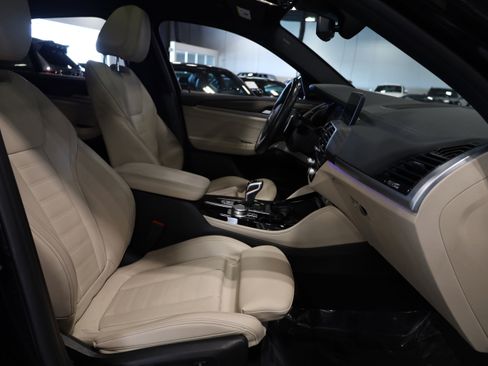 Used 2021 BMW X4 M w/ Executive Package image 39