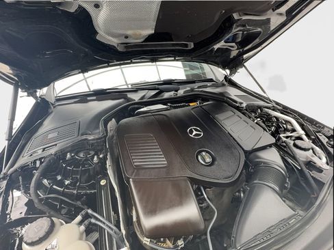 Used 2023 Mercedes-Benz C 300 Sedan image 19