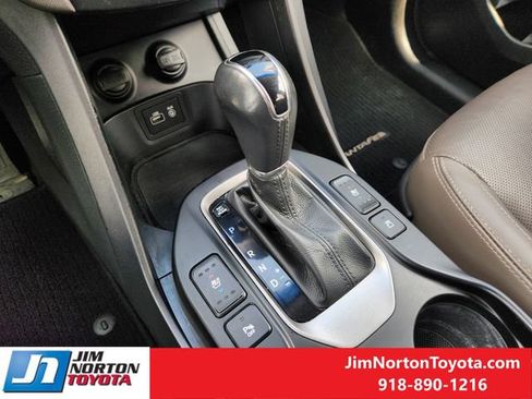 Used 2017 Hyundai Santa Fe Limited w/ Cargo Package AWD/4WD image 20
