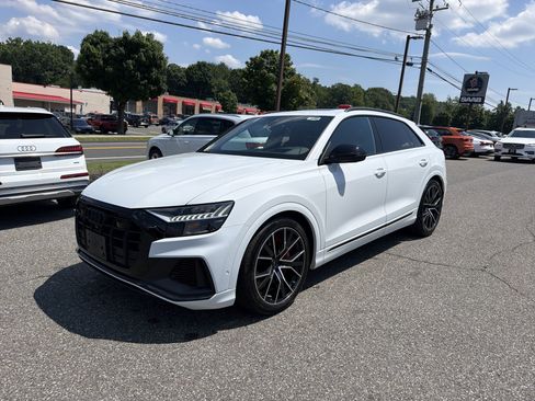 Certified 2023 Audi SQ8 Prestige w/ Prestige Package AWD/4WD image 3
