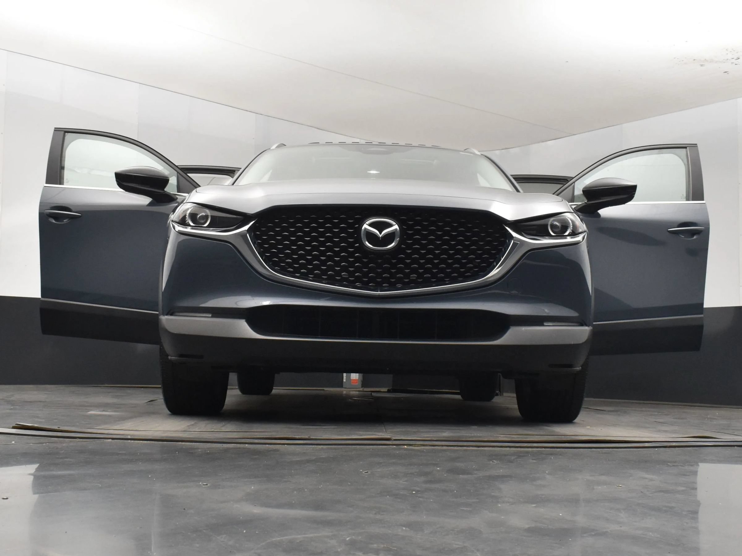 Used 2025 MAZDA CX-30 AWD 2.5 S w/ Preferred Package image 11