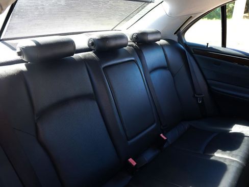 Used 2003 Mercedes-Benz C 240 Sedan image 14