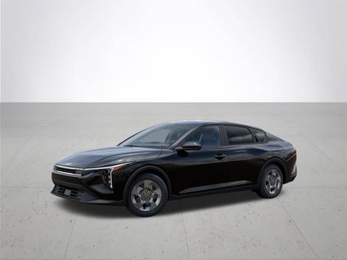 New 2026 Kia K4 LX image 3