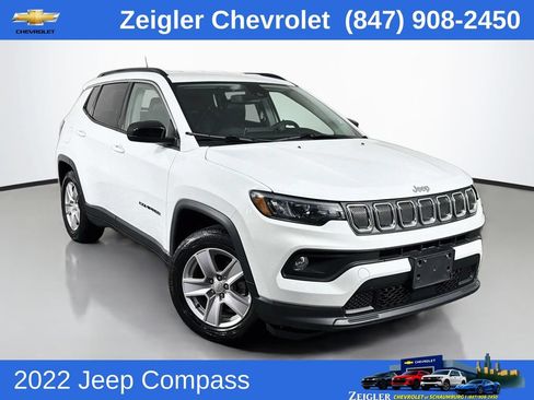 Used 2022 Jeep Compass Latitude FWD image 1