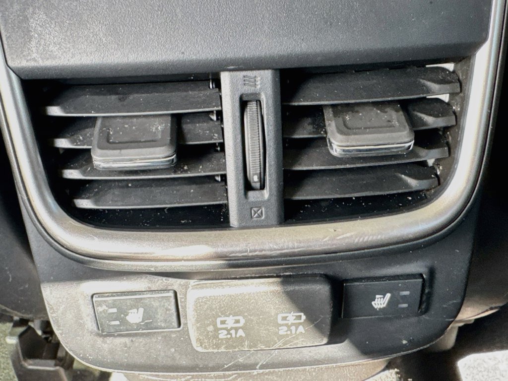 Used 2021 Subaru Outback Limited AWD/4WD image 30
