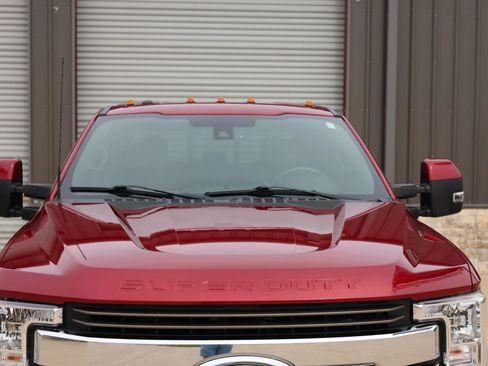 Used 2017 Ford F250 King Ranch w/ FX4 Off-Road Package image 13